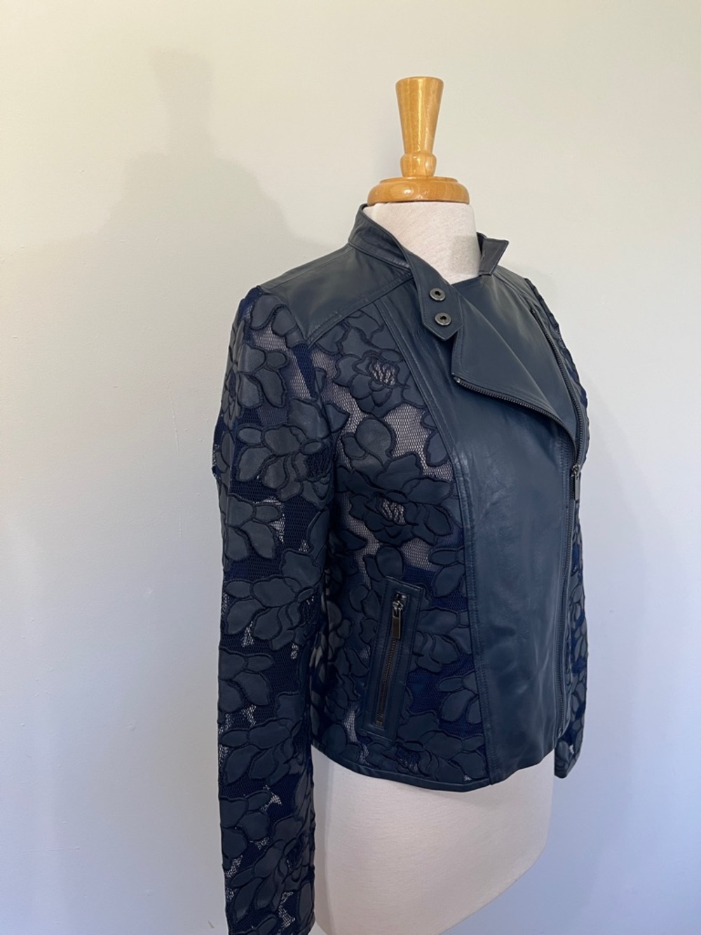 RARE Bagatelle Leather & Lace Biker Moto Jacket Dark Blue Floral Size Small EUC